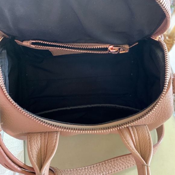 mini rocky - Picture 4 of 7